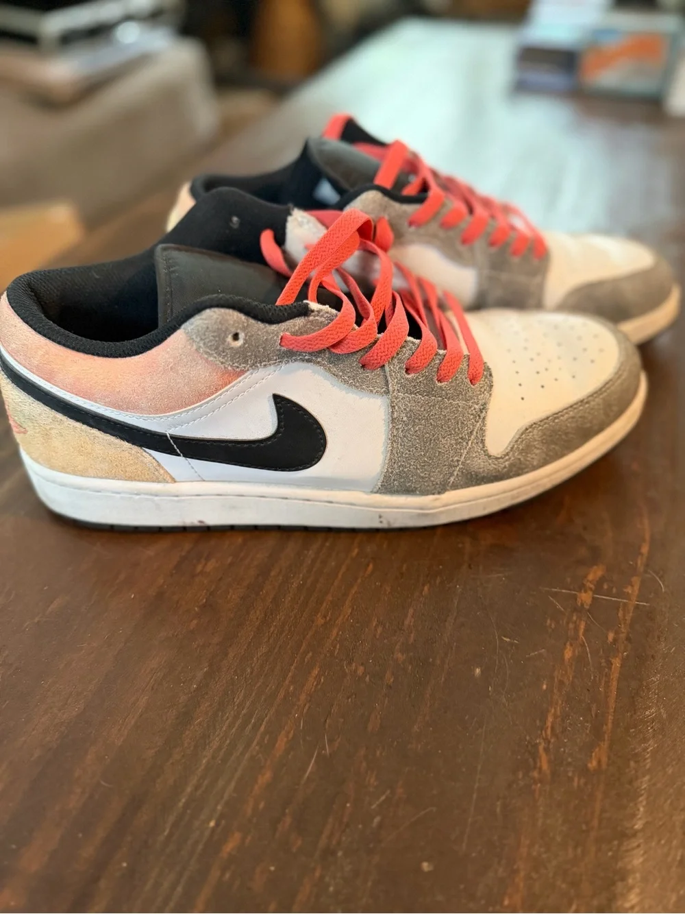 Nike Air Jordan 1 Low SE 'Flight Club Suede - Size 10M